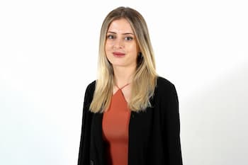 Hande Özsarp